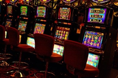 Live dealer studio setup for Ikan Jackpot games on happy judi platform